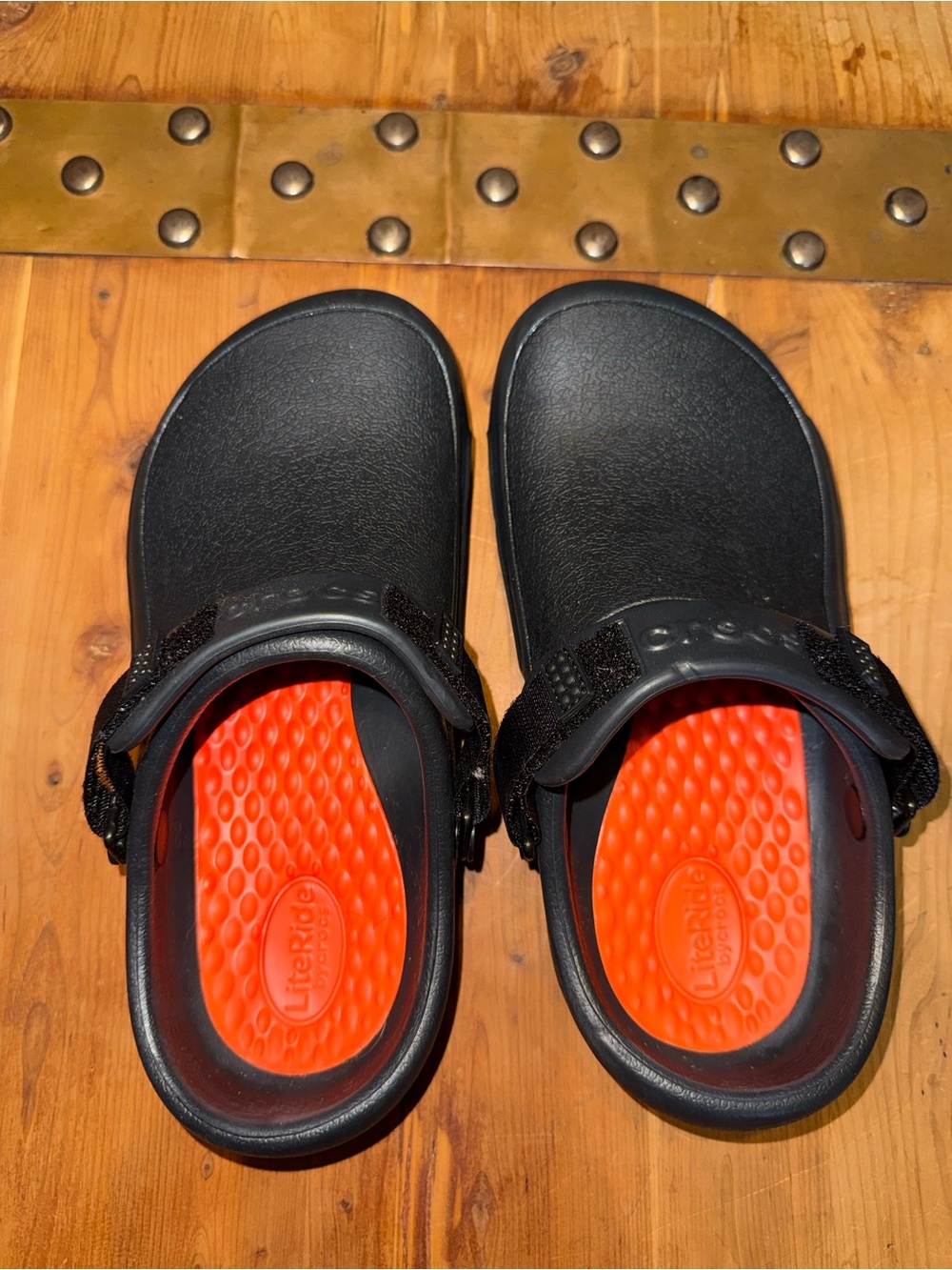 lite ride croc clogs with Orange therapeutic Insole